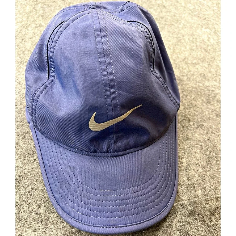Nike Featherlight Dri-FIT Purple Adjustable Breathable Baseball Cap Mens OS
